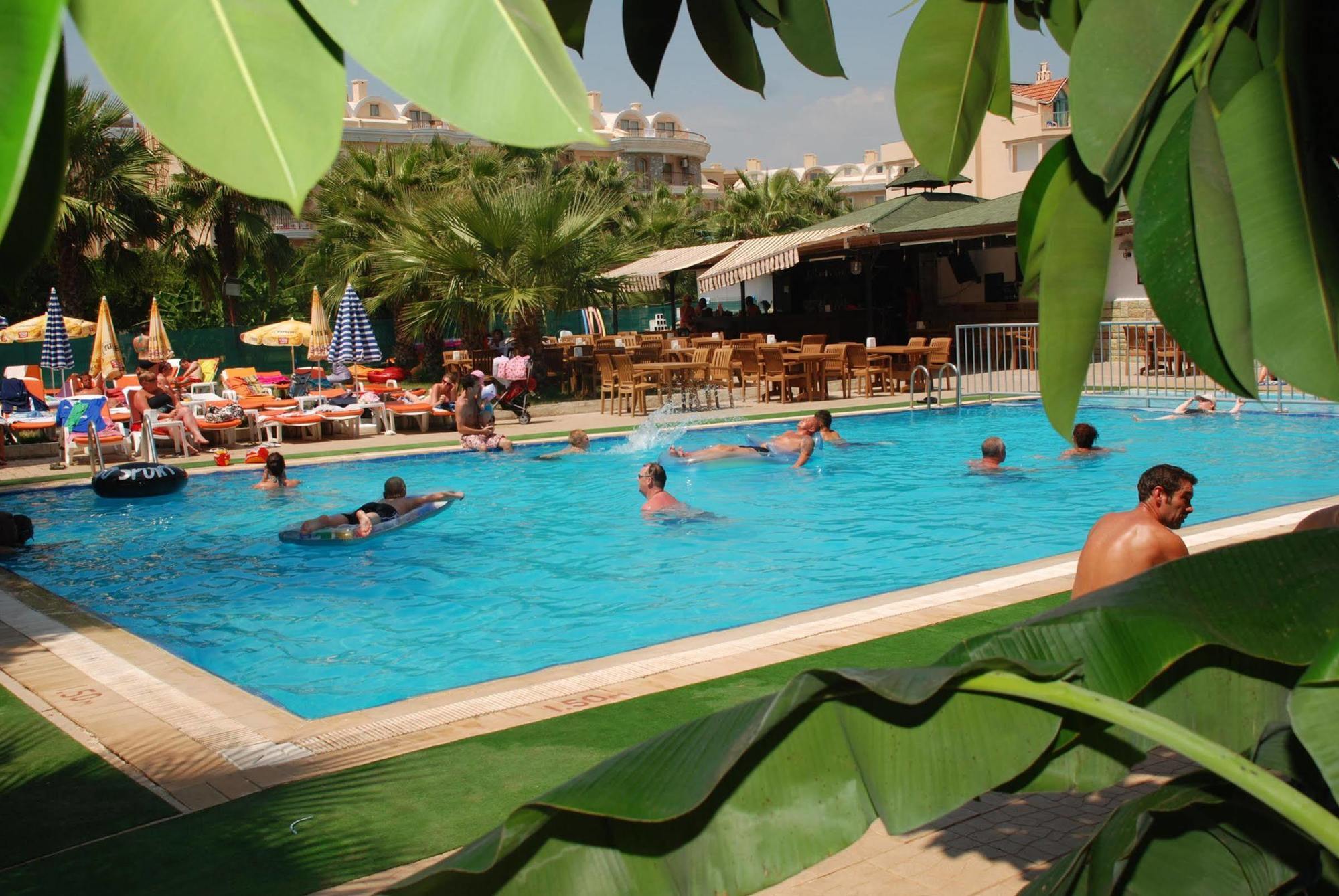 Aparthotel Club Dena Marmaris Esterno foto