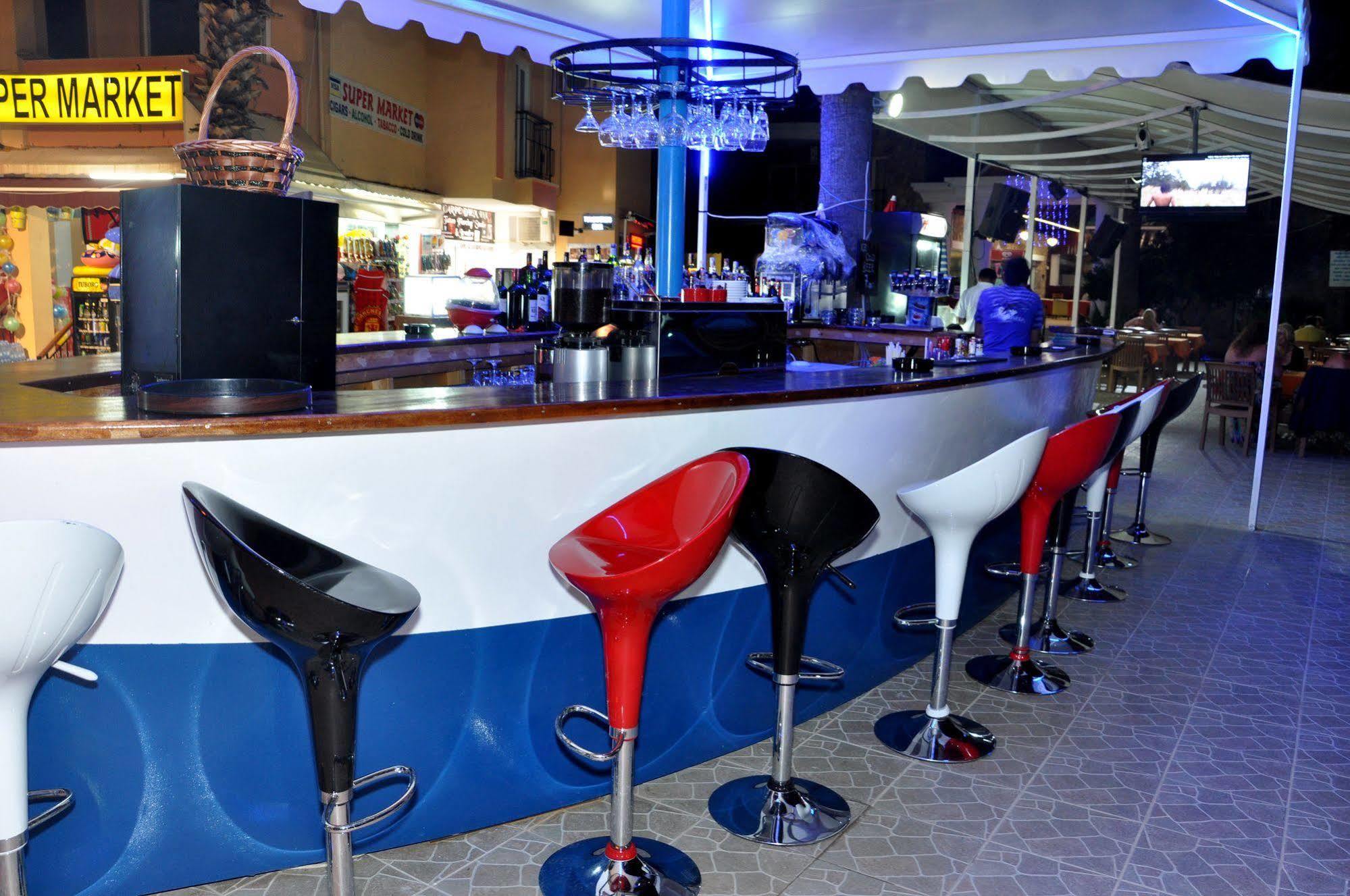 Aparthotel Club Dena Marmaris Esterno foto